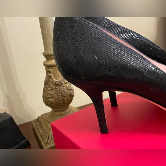 Black shoes - Picture 4 of 5